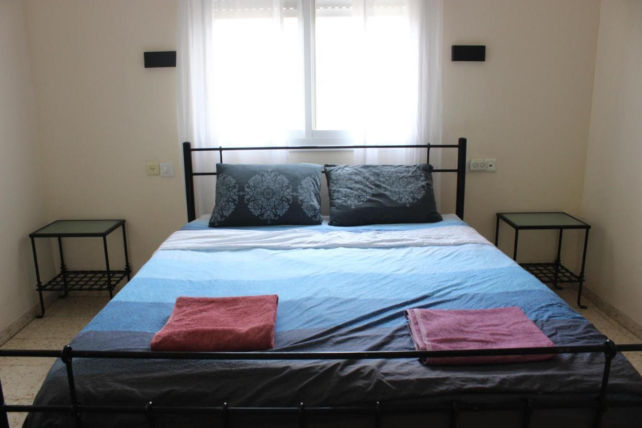 Chez Rothman Sublet Apartment Shadmot Devora Bagian luar foto